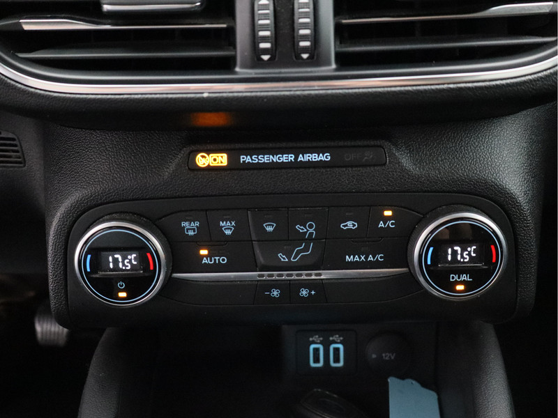 Ford Focus Wagon 1.0 EcoBoost Hybrid Titanium X Business/ trekhaak!