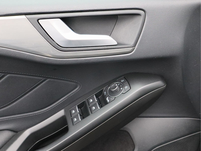 Ford Focus Wagon 1.0 EcoBoost Hybrid Titanium X Business/ trekhaak!