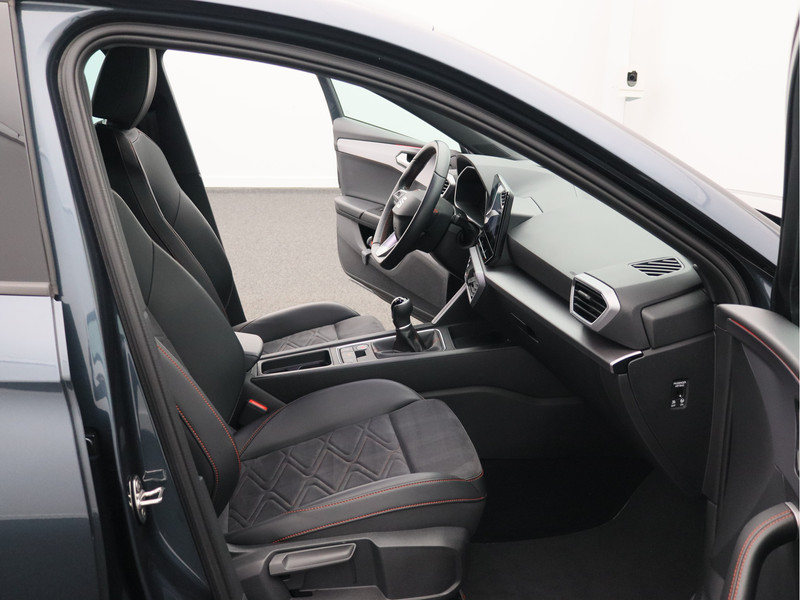 SEAT Leon 1.0 TSI FR Business Intense/ lage km/ zeer mooi!