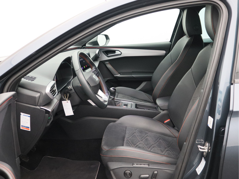 SEAT Leon 1.0 TSI FR Business Intense/ lage km/ zeer mooi!
