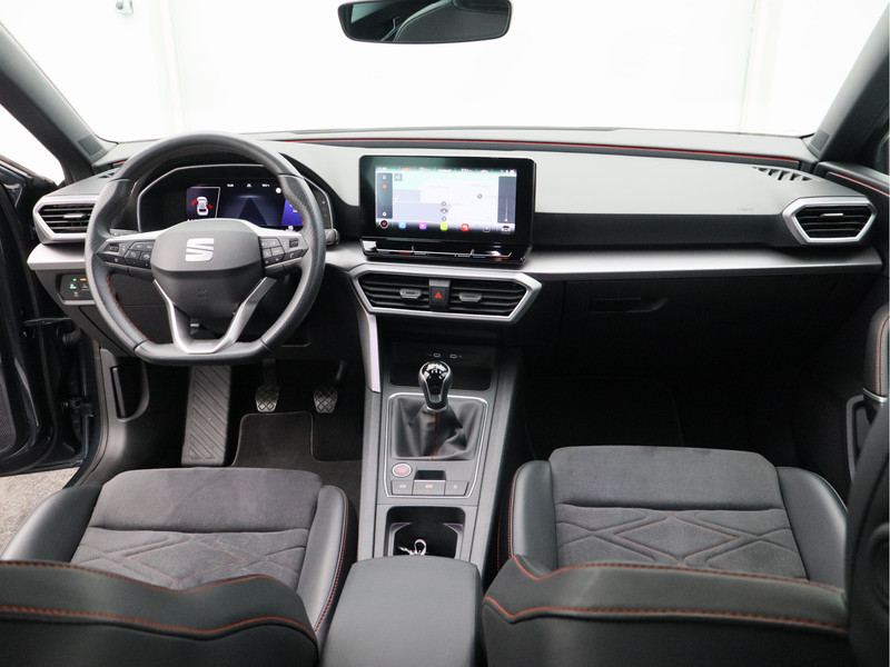 SEAT Leon 1.0 TSI FR Business Intense/ lage km/ zeer mooi!