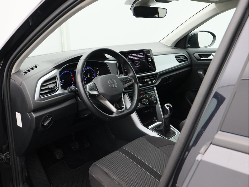 Volkswagen T-Roc 1.0 TSI Life/ lage km/ achteruitrijcamera/ zeer mooi!