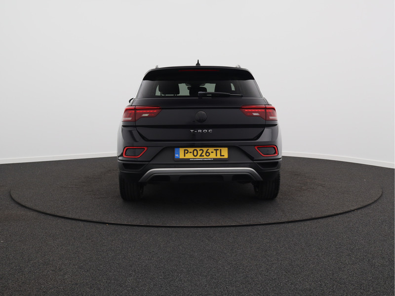 Volkswagen T-Roc 1.0 TSI Life/ lage km/ achteruitrijcamera/ zeer mooi!