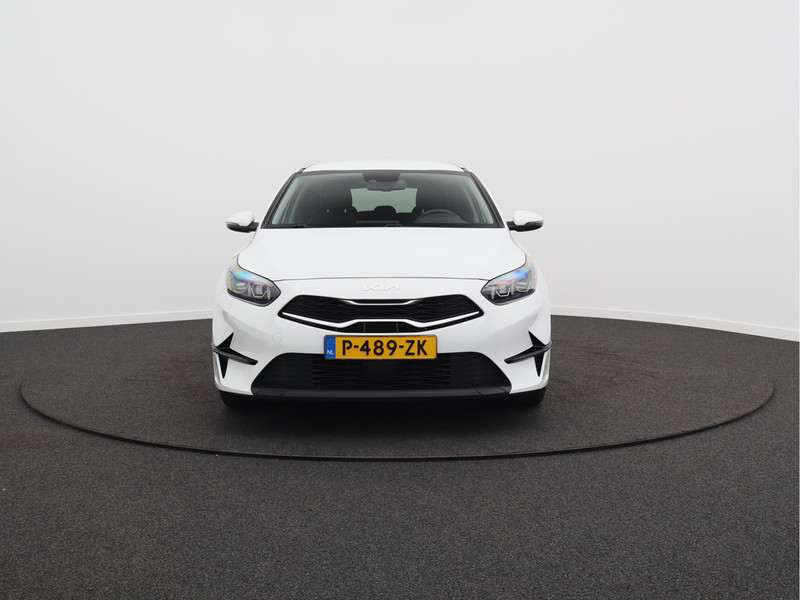 Kia Ceed Sportswagon 1.5 T-GDi DynamicPlusLine/ lage km/ trekhaak!
