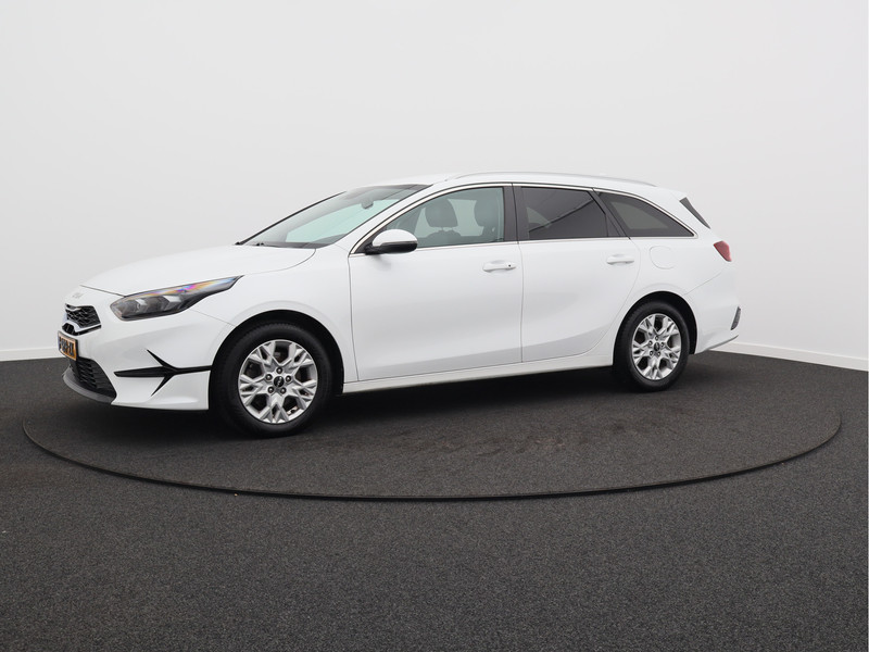 Kia Ceed Sportswagon 1.5 T-GDi DynamicPlusLine/ lage km/ trekhaak!