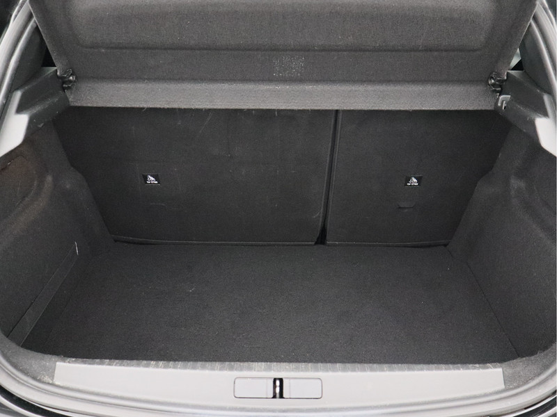 Peugeot 208 1.2 PureTech Allure Pack/ unieke km/ camera/ 100PK!
