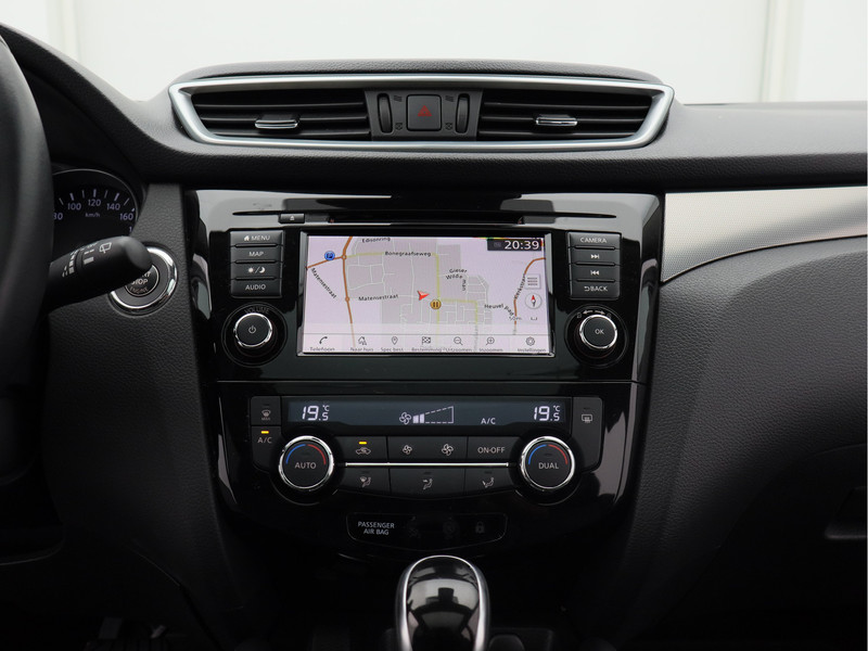 Nissan QASHQAI 1.3 DIG-T Premium Edition/ automaat/ zeer mooi!