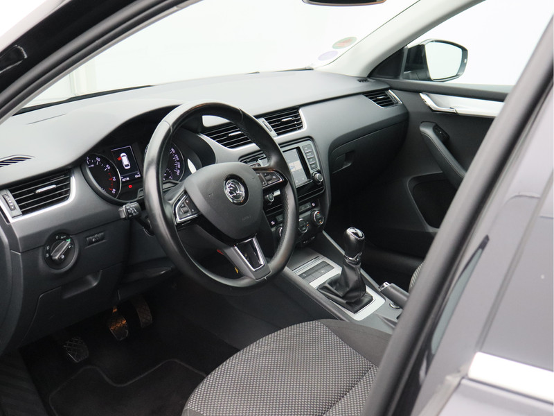 Škoda Octavia Combi 1.0 TSI Greentech Ambition/ trekhaak/ zeer mooi!