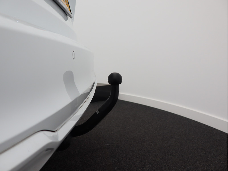 Ford Focus Wagon 1.0 EcoBoost Hybrid ST Line/ trekhaak/ compleet!