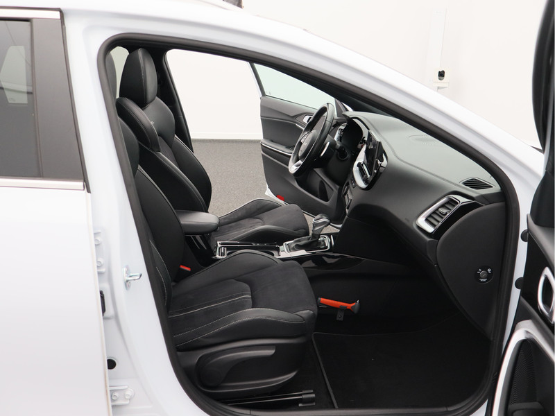 Kia Ceed Sportswagon 1.5 T-GDi GT-Line/ schuifdak/ automaat/ zeer mooi!