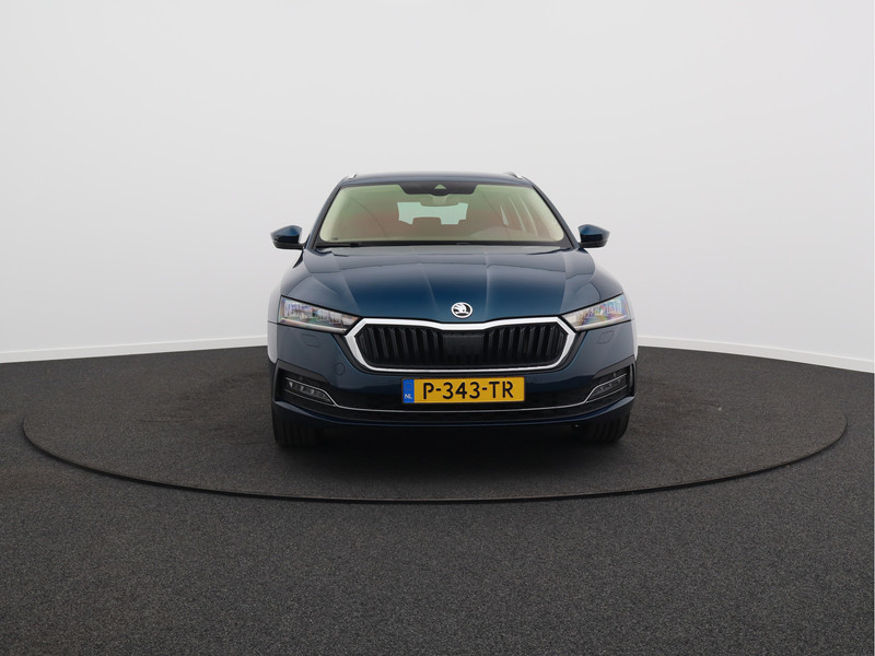 Škoda Octavia Combi 1.0 e-TSI Business Edition Plus/ automaat/ compleet!