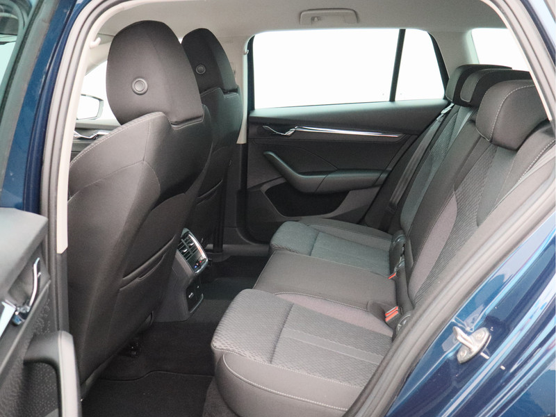 Škoda Octavia Combi 1.0 e-TSI Business Edition Plus/ automaat/ compleet!
