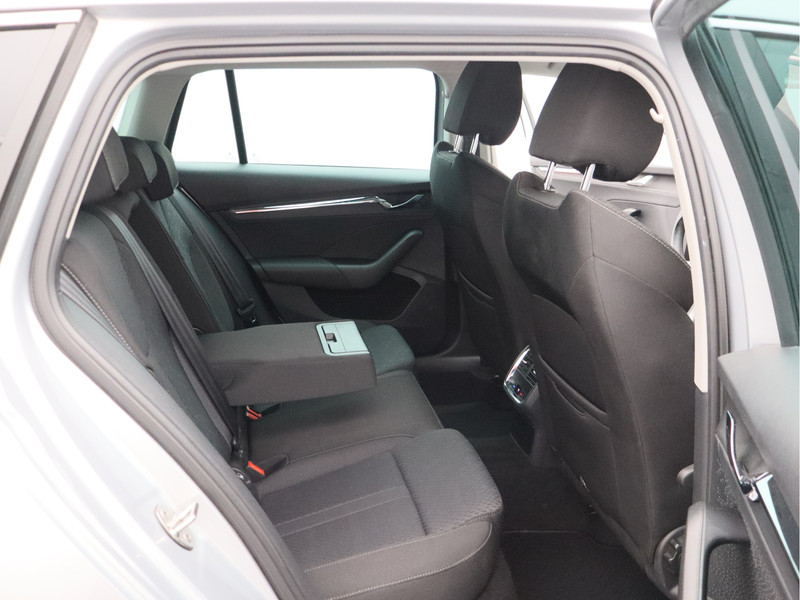 Škoda Octavia Combi 1.0 e-TSI Business Edition Plus/ trekhaak/ zeer mooi!