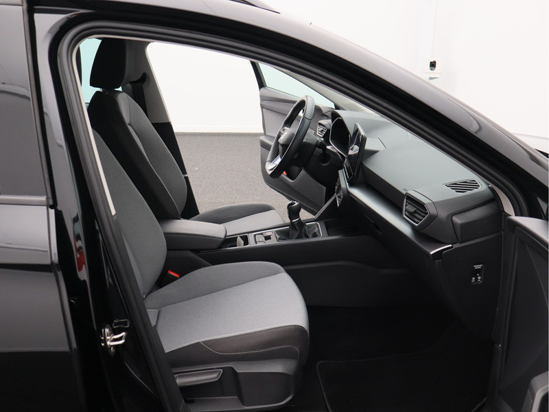 SEAT Leon Sportstourer 1.0 TSI Style Business Intense/ lage km/ compleet!