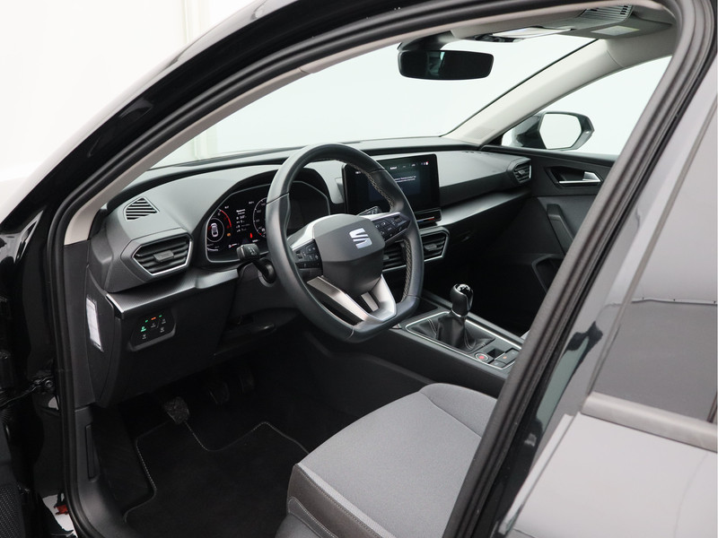 SEAT Leon Sportstourer 1.0 TSI Style Business Intense/ lage km/ compleet!