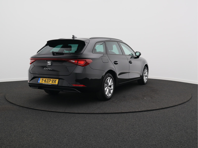 SEAT Leon Sportstourer 1.0 TSI Style Business Intense/ lage km/ compleet!