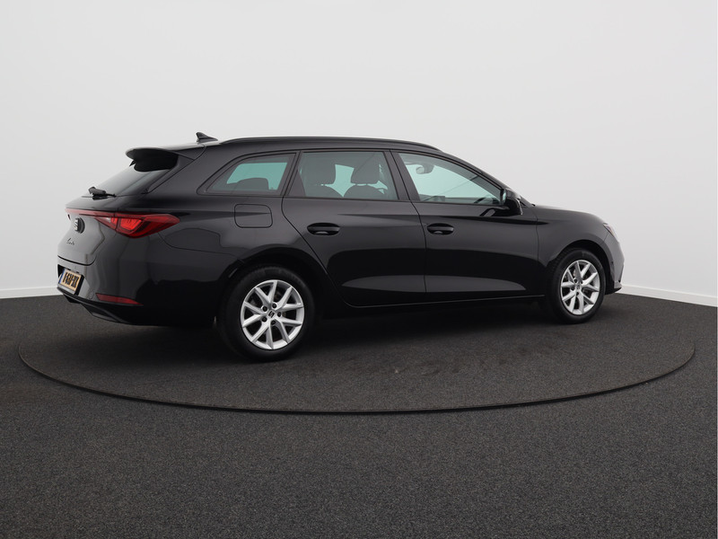 SEAT Leon Sportstourer 1.0 TSI Style Business Intense/ lage km/ compleet!