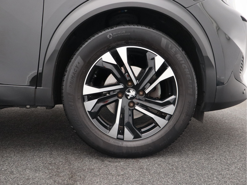 Peugeot 2008 1.2 PureTech Blue Lease Allure/ lage km/ zeer mooi!