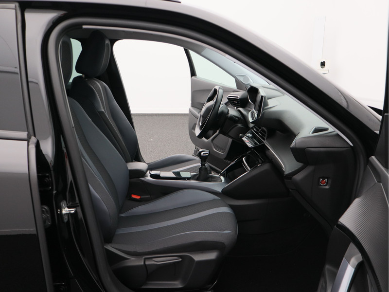 Peugeot 2008 1.2 PureTech Blue Lease Allure/ lage km/ zeer mooi!