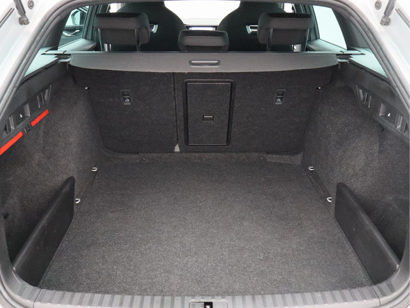 Škoda Octavia Combi 1.0 TSI Sport Business/ trekhaak/ zeer mooi!