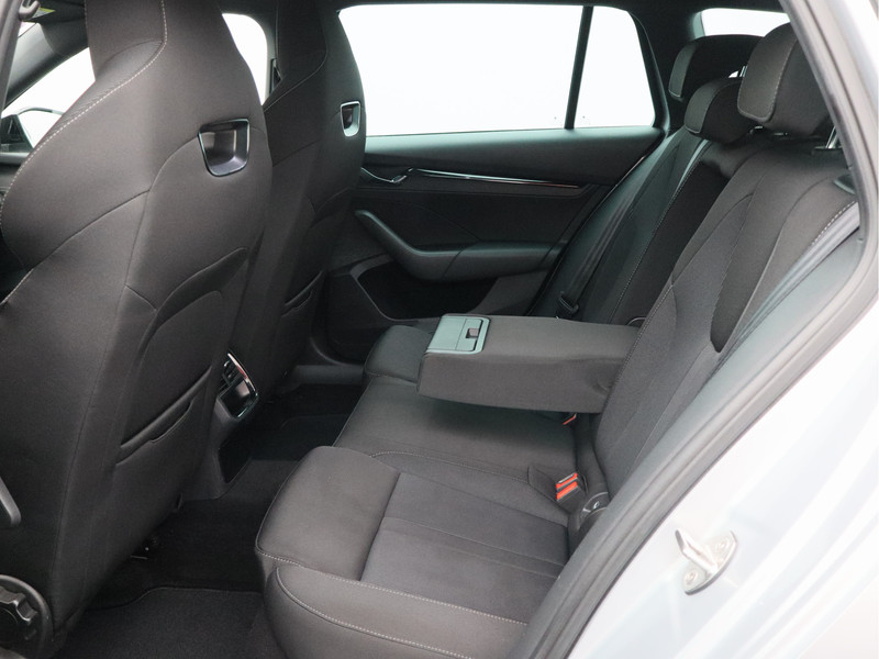 Škoda Octavia Combi 1.0 TSI Sport Business/ trekhaak/ zeer mooi!
