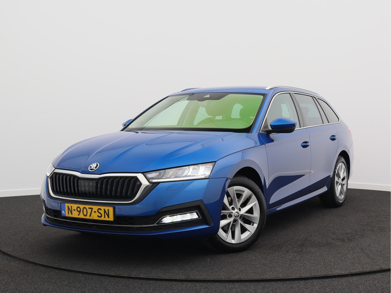 Škoda Octavia Combi 1.5 e-TSI Business Edition Plus/ lage km/ trekhaak!