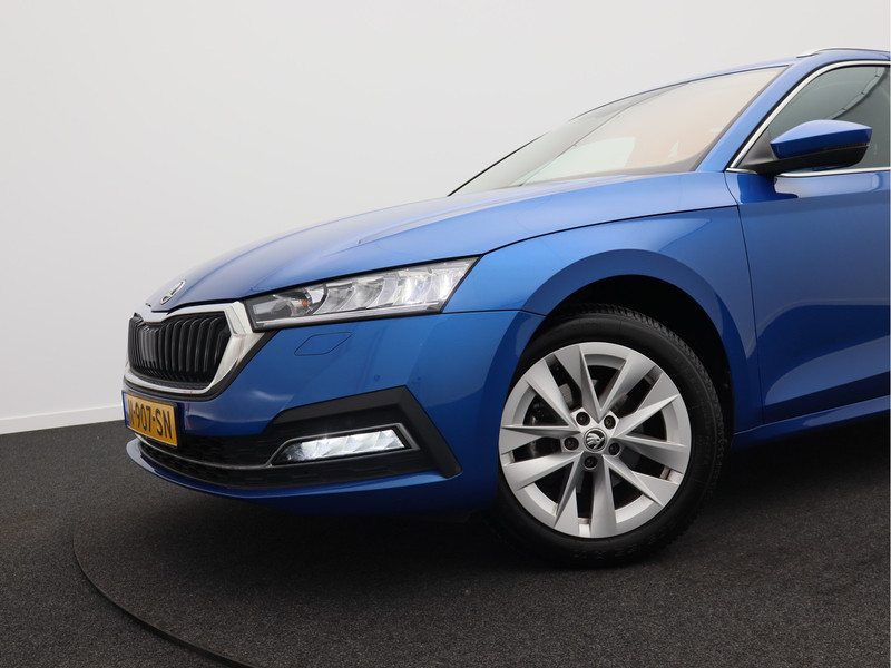 Škoda Octavia Combi 1.5 e-TSI Business Edition Plus/ lage km/ trekhaak!