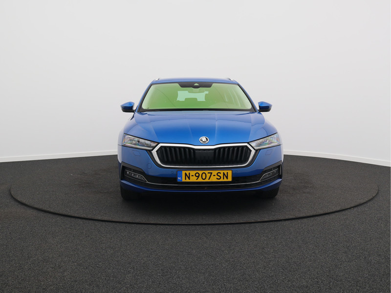 Škoda Octavia Combi 1.5 e-TSI Business Edition Plus/ lage km/ trekhaak!