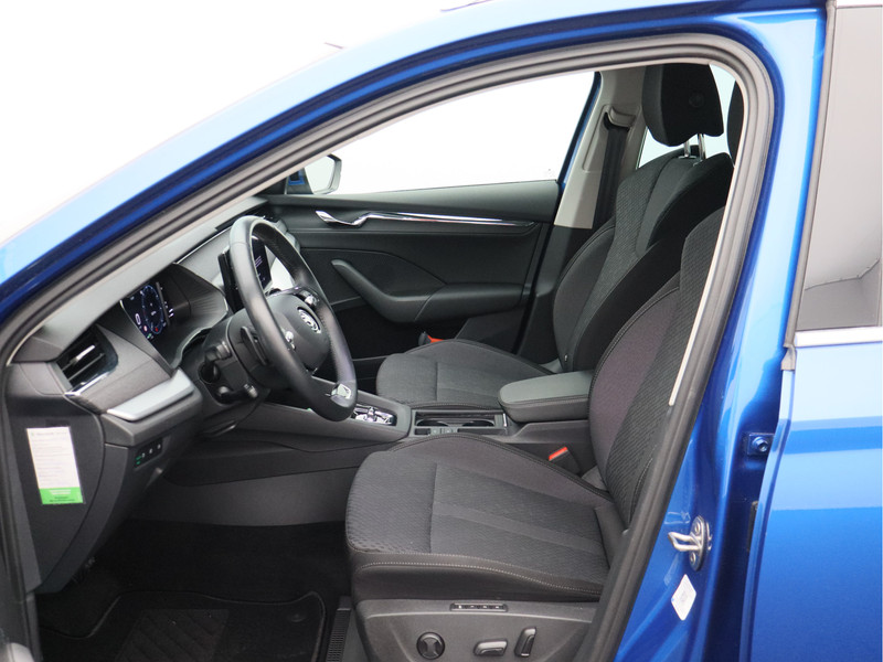 Škoda Octavia Combi 1.5 e-TSI Business Edition Plus/ lage km/ trekhaak!