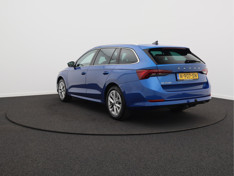 Škoda Octavia Combi 1.5 e-TSI Business Edition Plus/ lage km/ trekhaak!