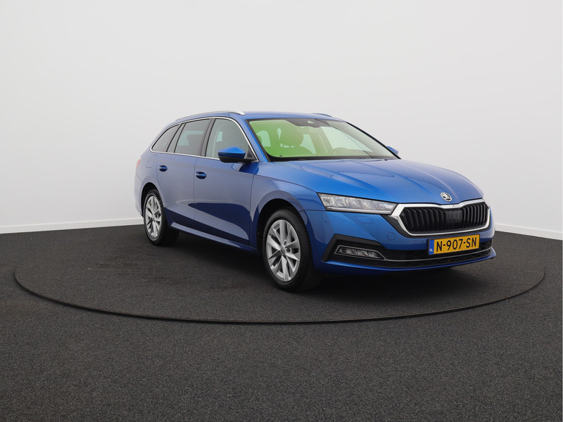 Škoda Octavia Combi 1.5 e-TSI Business Edition Plus/ lage km/ trekhaak!