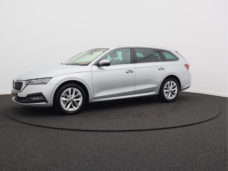 Škoda Octavia Combi 1.5 e-TSI Business Edition Plus/ trekhaak/ automaat!