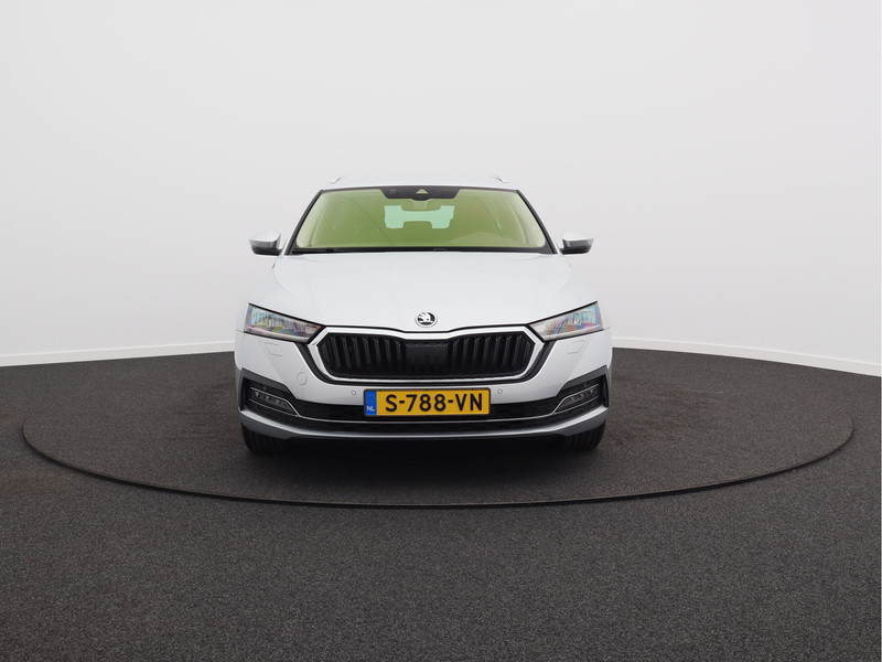 Škoda Octavia Combi 1.5 e-TSI Business Edition Plus/ trekhaak/ automaat!