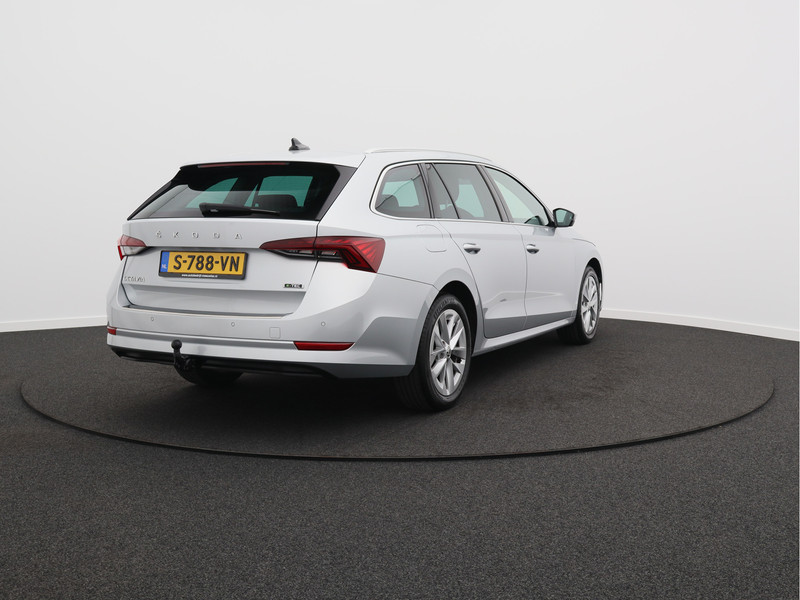 Škoda Octavia Combi 1.5 e-TSI Business Edition Plus/ trekhaak/ automaat!