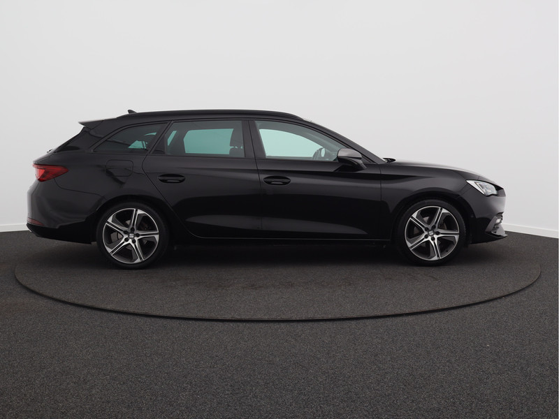 SEAT Leon Sportstourer 1.0 eTSI FR Business Intense/ automaat/ schuifdak!