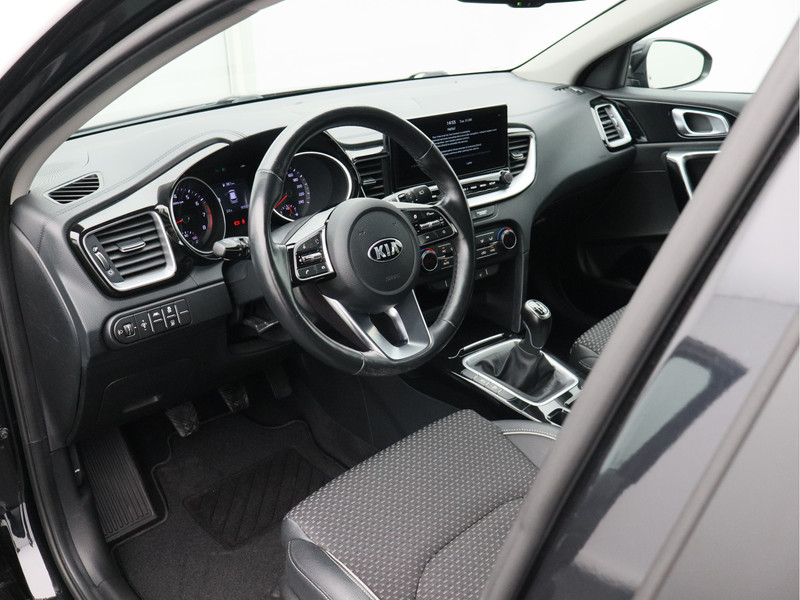 Kia Ceed Sportswagon 1.5 T-GDi DynamicPlusLine/ lage km/ trekhaak!