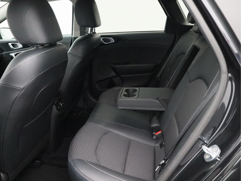 Kia Ceed Sportswagon 1.5 T-GDi DynamicPlusLine/ lage km/ trekhaak!
