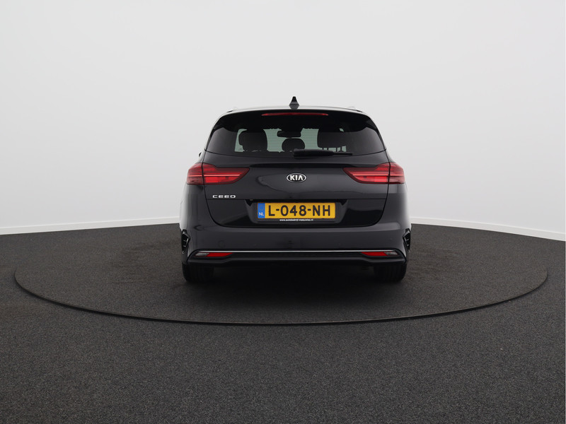 Kia Ceed Sportswagon 1.5 T-GDi DynamicPlusLine/ lage km/ trekhaak!