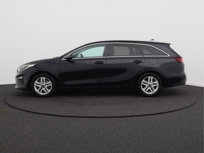 Kia Ceed Sportswagon 1.5 T-GDi DynamicPlusLine/ lage km/ trekhaak!