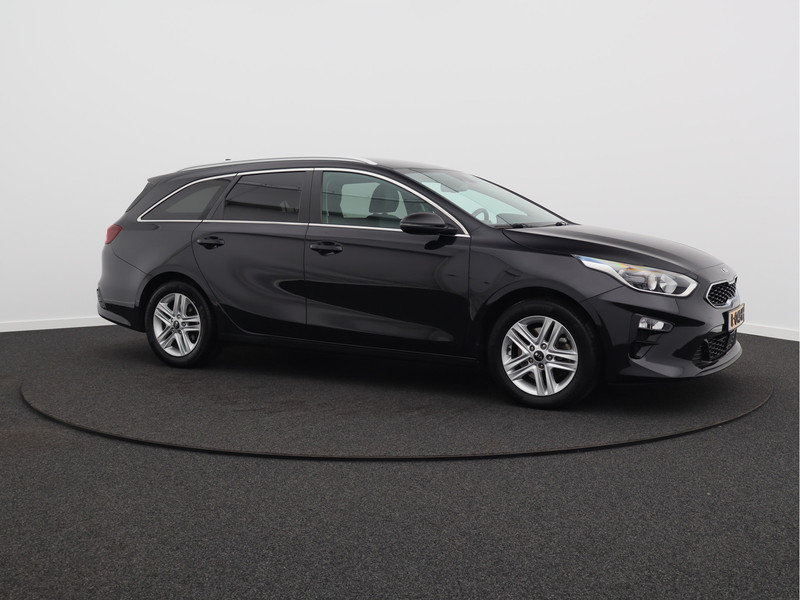 Kia Ceed Sportswagon 1.5 T-GDi DynamicPlusLine/ lage km/ trekhaak!