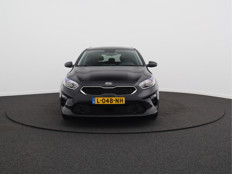 Kia Ceed Sportswagon 1.5 T-GDi DynamicPlusLine/ lage km/ trekhaak!