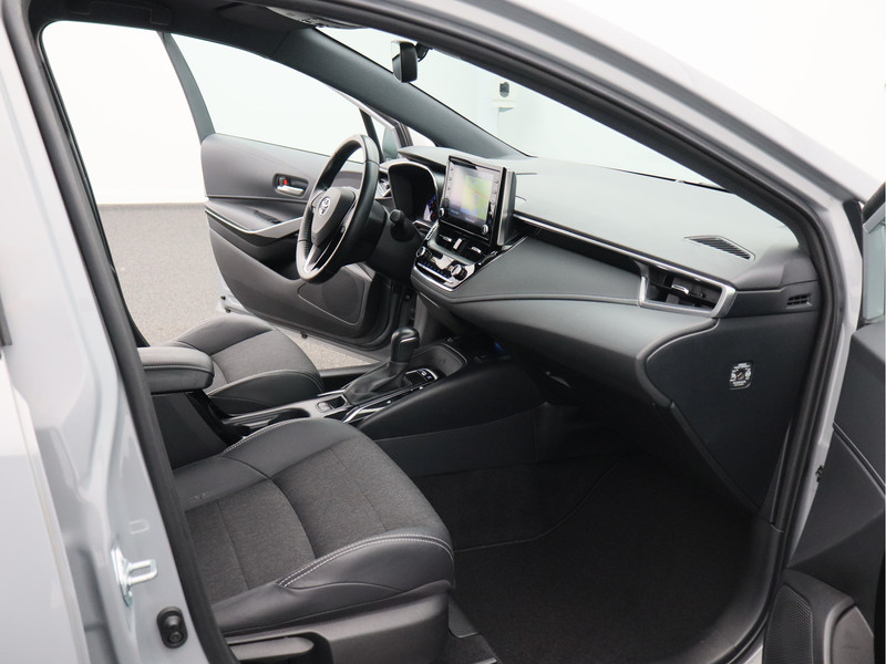 Toyota Corolla Touring Sports 1.8 Hybrid Dynamic/ lage km/ compleet!