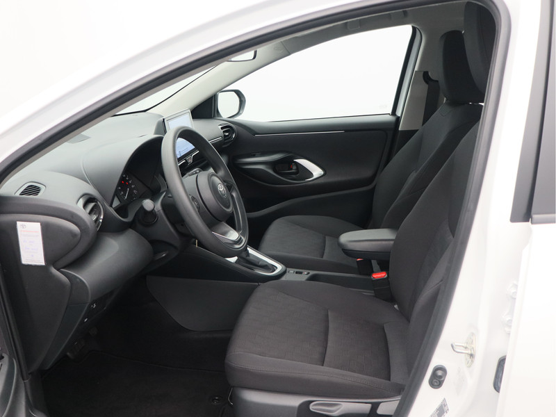 Toyota Yaris 1.5 Hybrid 115 Comfort/ afneembare trekhaak/ zeer mooi!