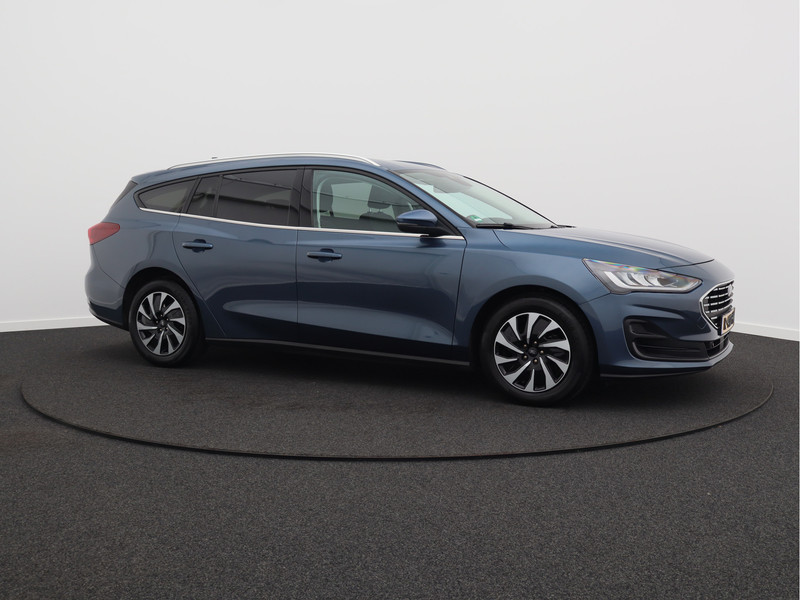 Ford Focus Wagon 1.0 EcoBoost Hybrid Titanium X/ zeer mooi!
