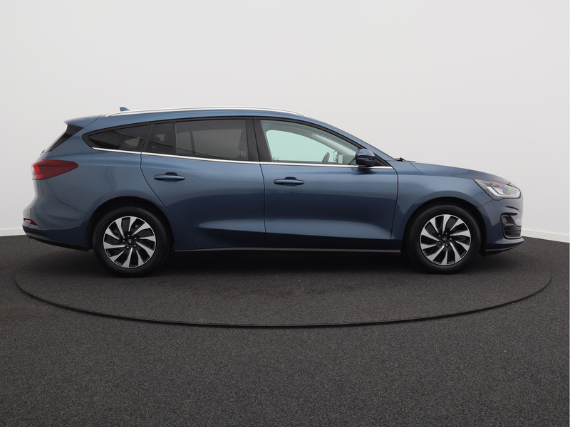 Ford Focus Wagon 1.0 EcoBoost Hybrid Titanium X/ zeer mooi!