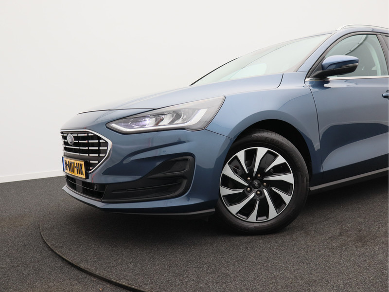 Ford Focus Wagon 1.0 EcoBoost Hybrid Titanium X/ zeer mooi!
