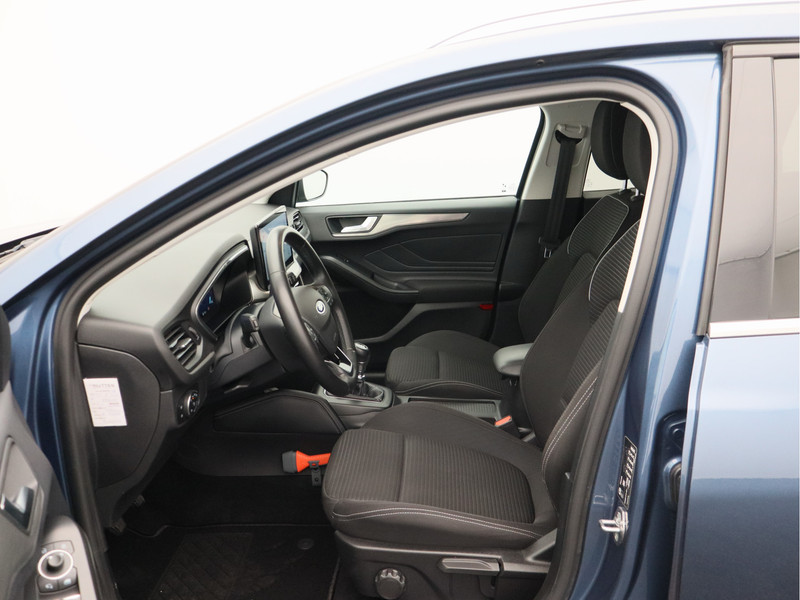 Ford Focus Wagon 1.0 EcoBoost Hybrid Titanium X/ zeer mooi!