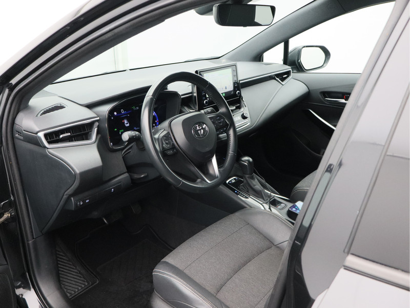 Toyota Corolla Touring Sports 1.8 Hybrid Business Plus/ lage km/ zeer mooi!