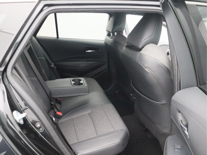 Toyota Corolla Touring Sports 1.8 Hybrid Business Plus/ lage km/ zeer mooi!