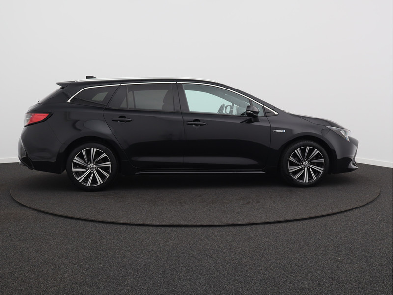 Toyota Corolla Touring Sports 1.8 Hybrid Business Plus/ lage km/ zeer mooi!